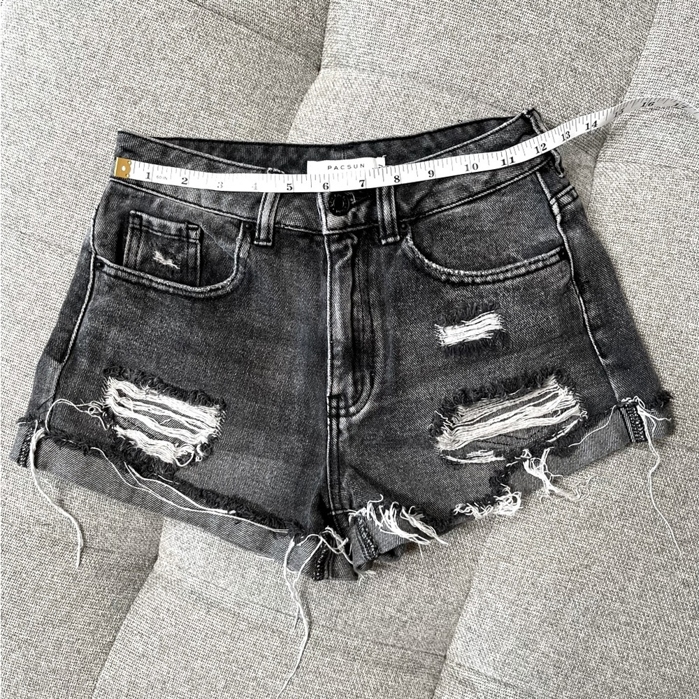 Pacsun Distressed Ripped Jean Mom Shorts Black Sz 23